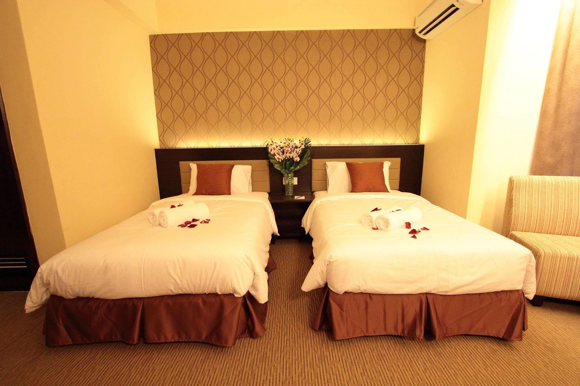 The Guest Hotel & Spa Port Dickson Exteriör bild