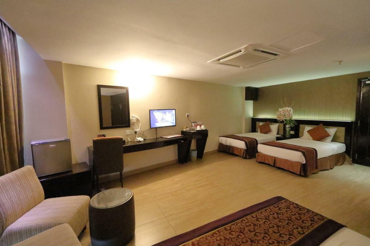 The Guest Hotel & Spa Port Dickson Exteriör bild