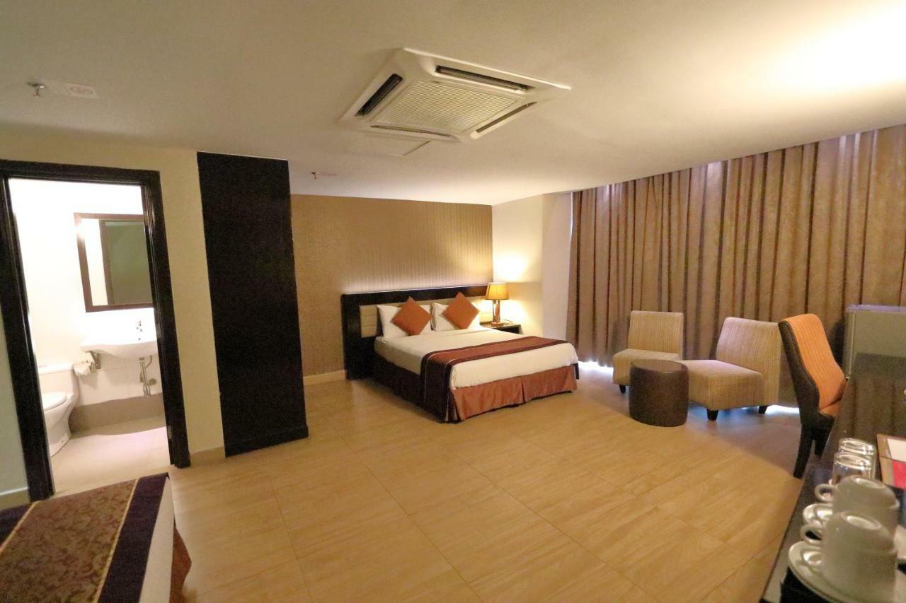 The Guest Hotel & Spa Port Dickson Exteriör bild